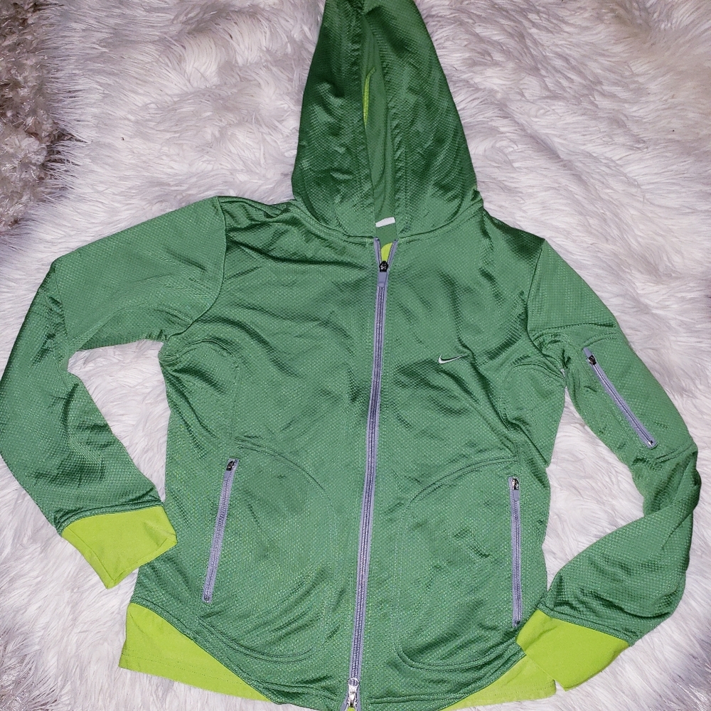 Nike | Tops | Nike Sphere Dry Fit Hoodie Xs | Poshmark